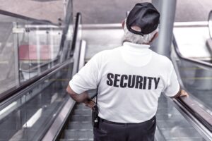 サプリメントの安全性を考慮する際に注意すべきポイントは？
