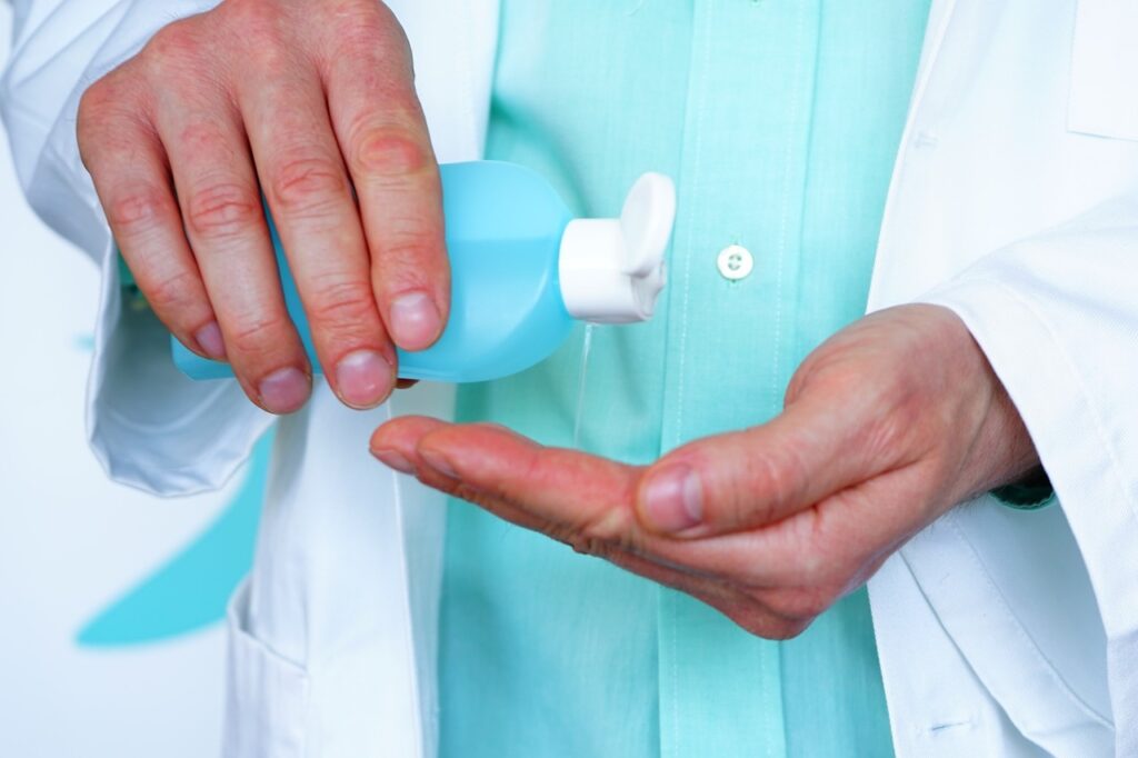認知症の親を支えるための多剤併用の方法は？