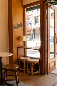 介護者が注意すべき抗うつ薬の飲み合わせリスクとは？