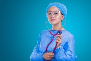 高齢者が薬について医師に聞くべきことは何ですか？